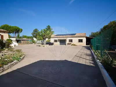 Maison, 250 m²