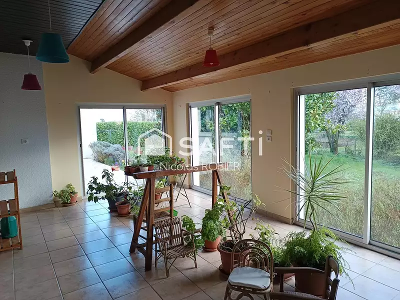 Maison, 146 m²