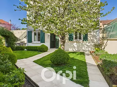 Maison, 158 m²