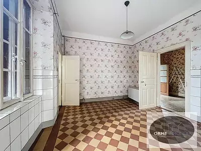 Maison, 243 m²