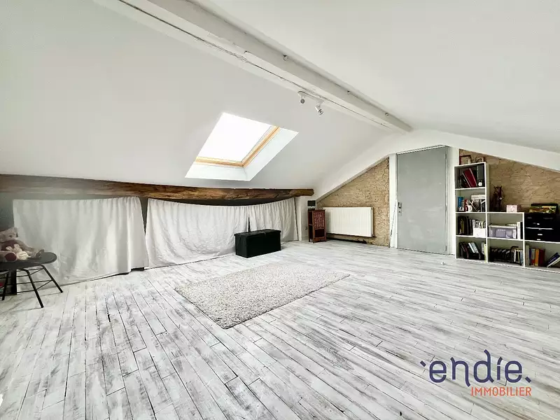 Maison, 258 m²