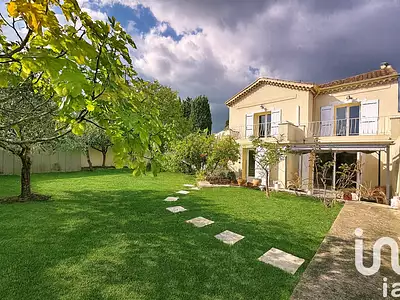 Maison, 115 m²