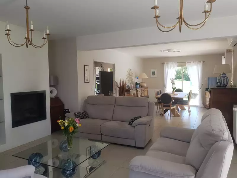 Maison, 236 m²