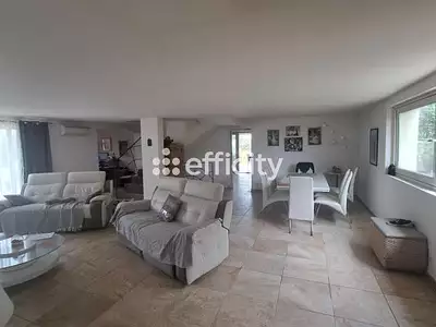 Maison, 500 m²