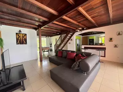 Maison, 123 m²