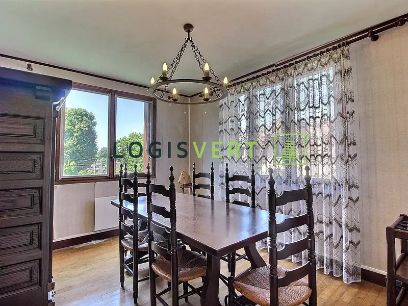 Maison, 122,37 m²