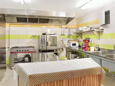 Maison, 600 m²