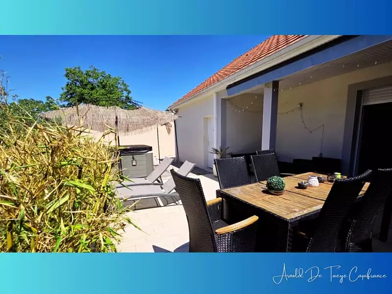Maison, 126 m²