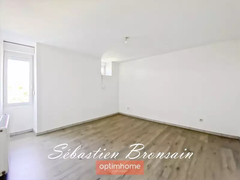 Immeuble, 274 m²