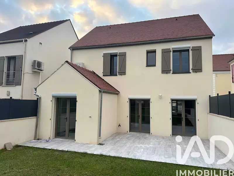 Maison, 148 m²