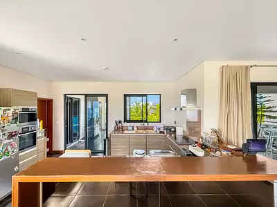 Appartement, 240 m²