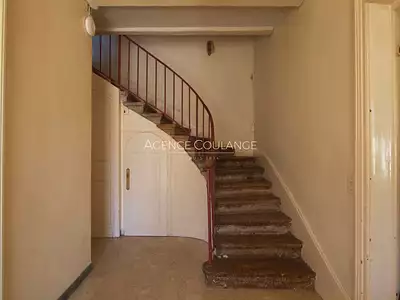Maison, 244 m²