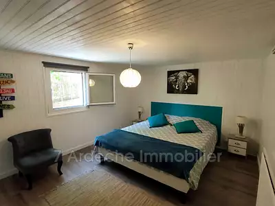 Maison, 195 m²