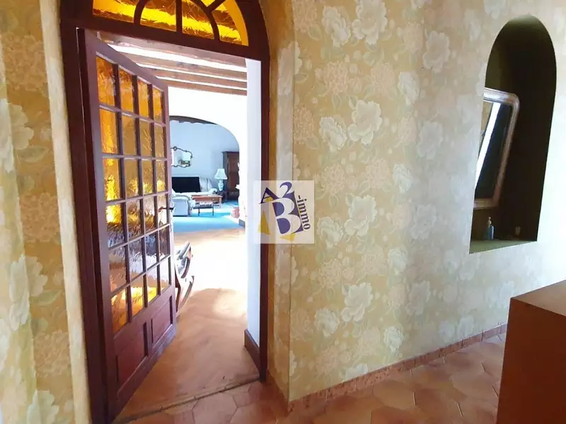 Maison, 221 m²