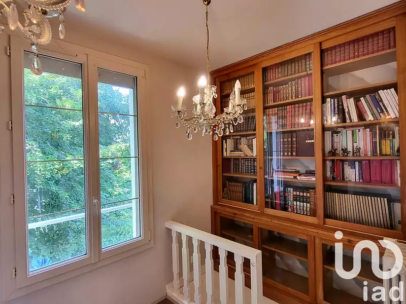 Maison, 181 m²