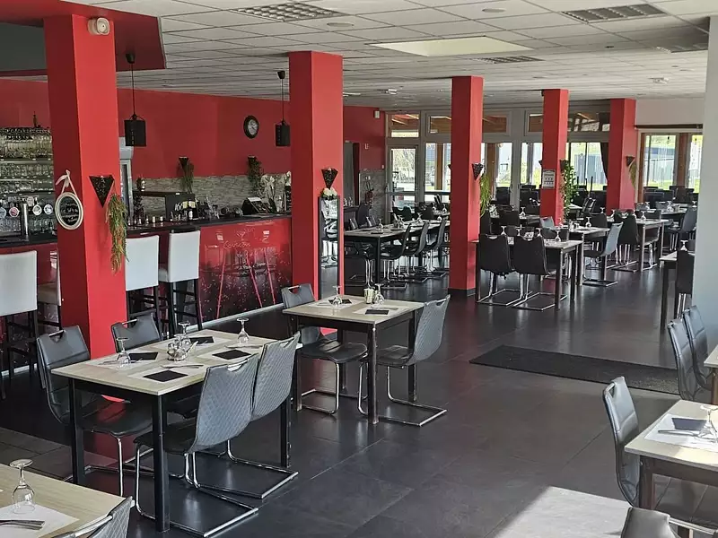 Divers, 645 m²
