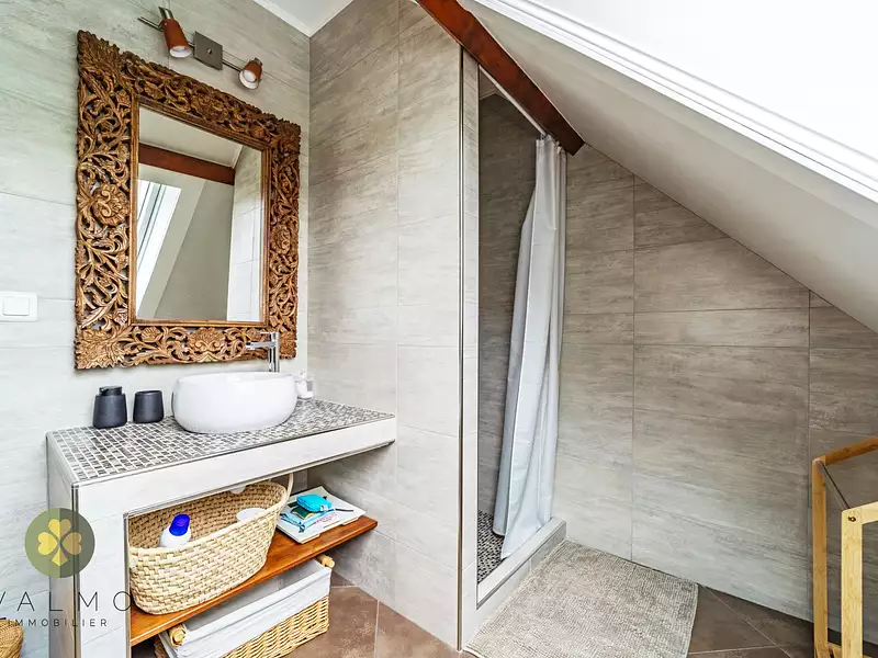 Maison, 266 m²