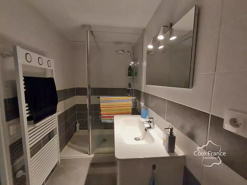 Maison, 200 m²