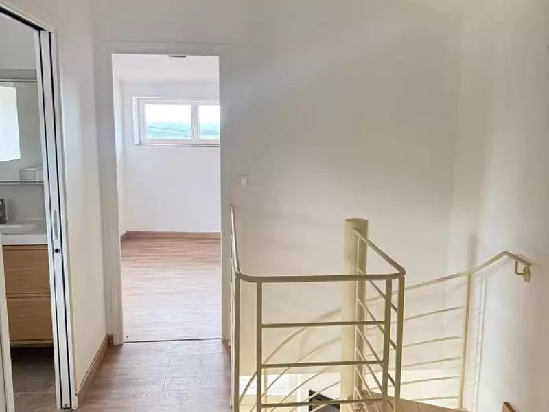 Maison, 101 m²