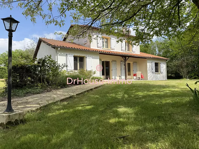 Maison, 142 m²