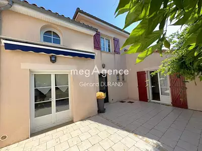 Maison, 156 m²