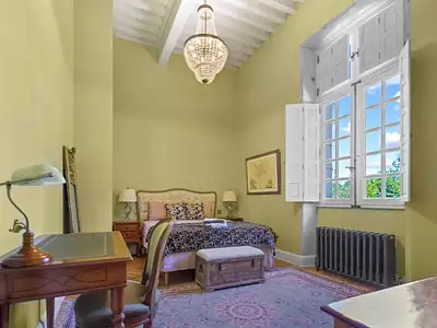 Maison, 749 m²