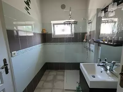 Maison, 230 m²