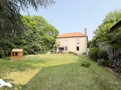 Maison, 274 m²