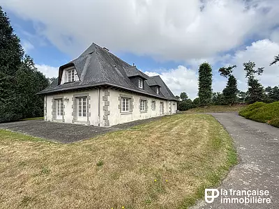 Maison, 244 m²