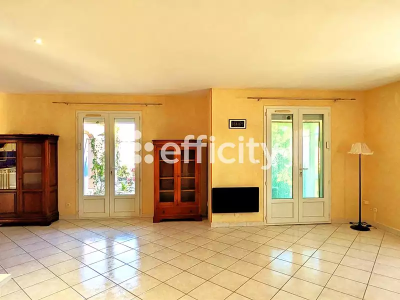 Maison, 134 m²