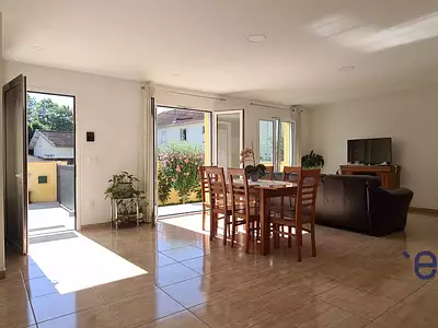 Maison, 115 m²