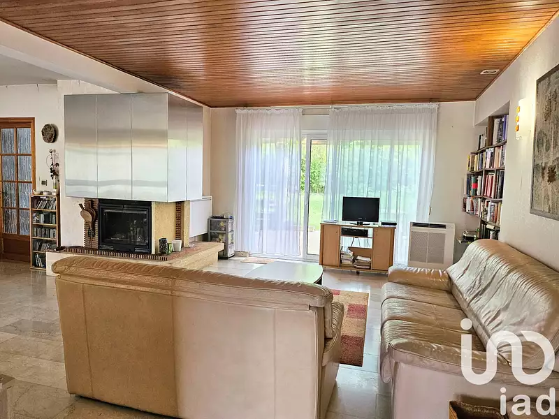 Maison, 235 m²