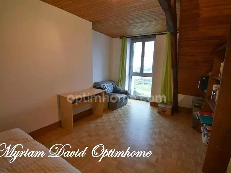 Maison, 252 m²
