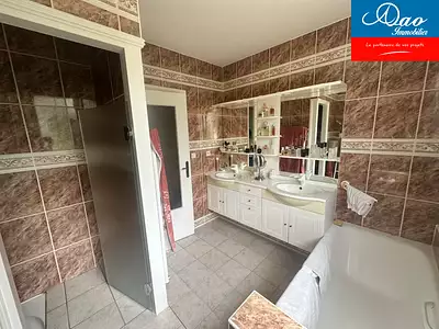 Maison, 226 m²