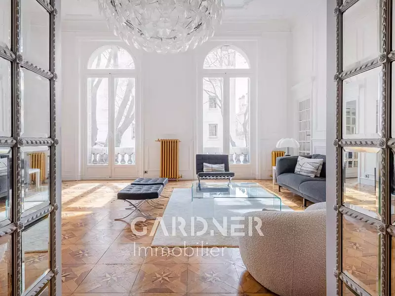 Appartement, 267 m²