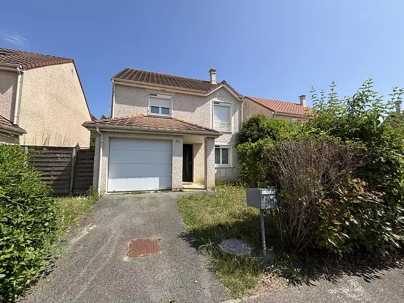 Maison, 94 m²