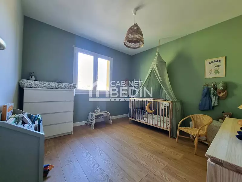 Maison, 121 m²