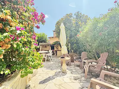 Maison, 170 m²