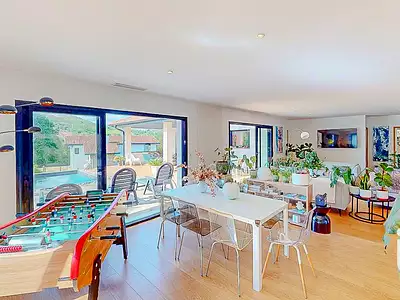 Maison, 229 m²