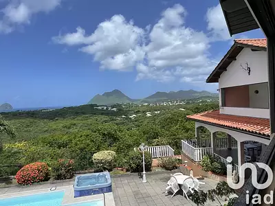 Maison, 388 m²