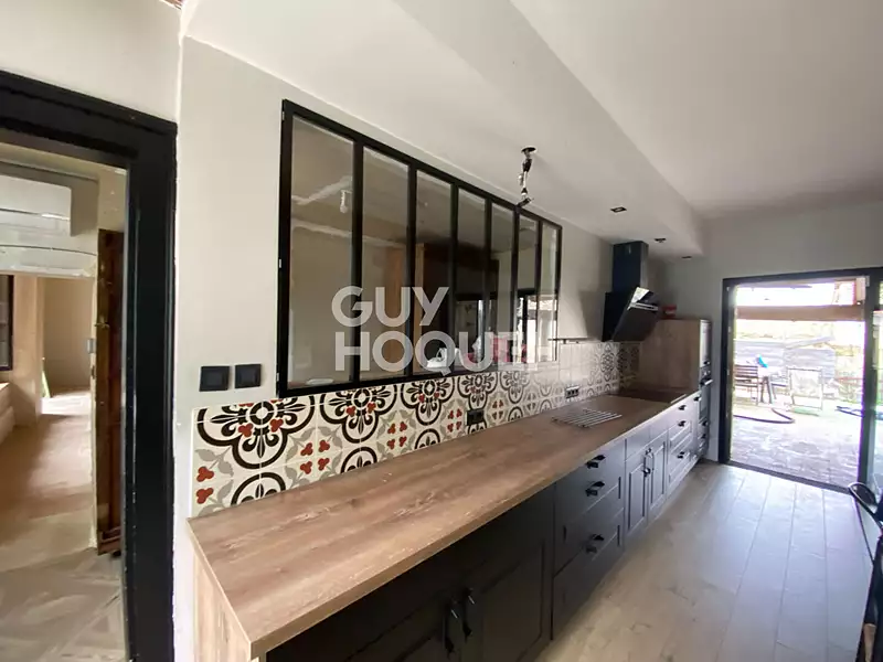 Maison, 175 m²