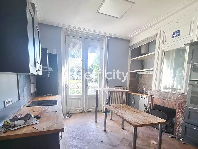 Maison, 300 m²