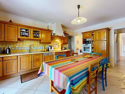 Maison, 170 m²