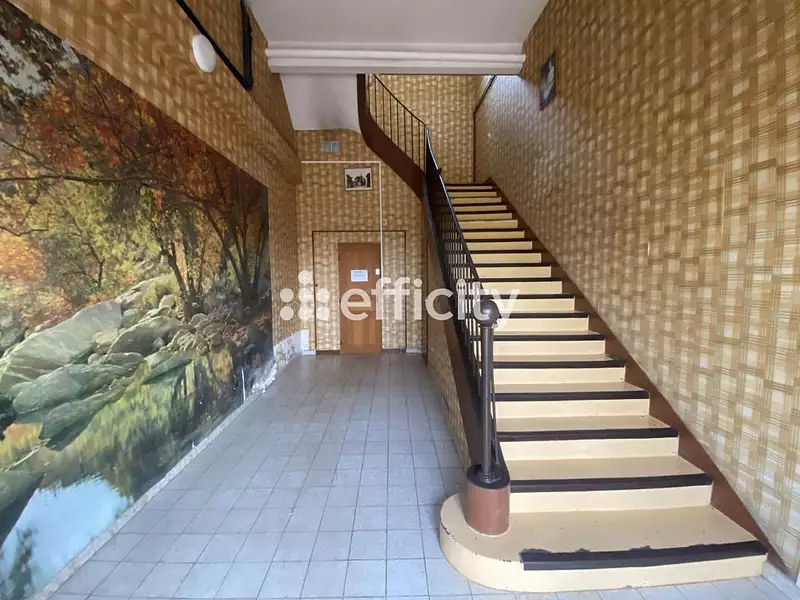 Immeuble, 386 m²