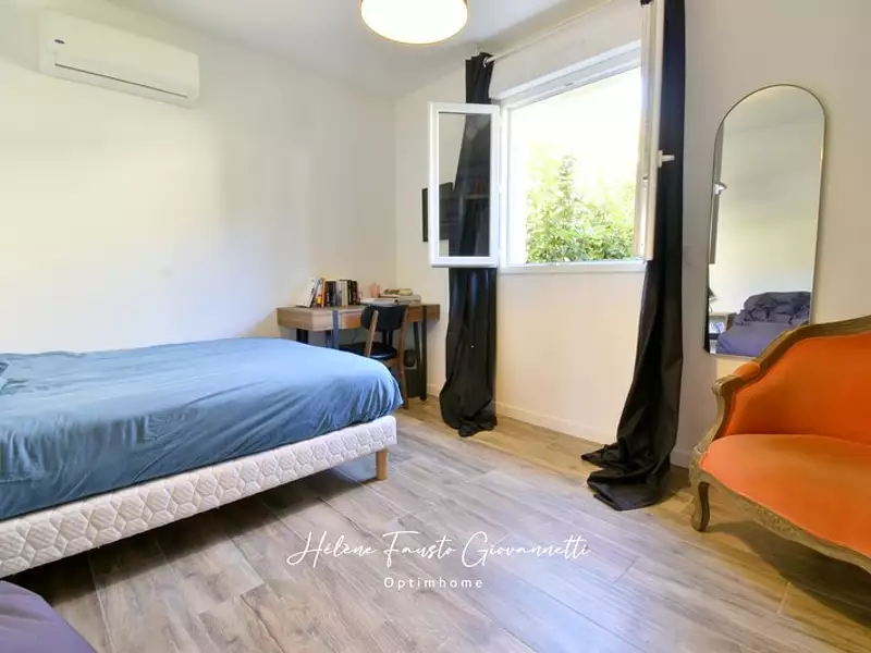 Maison, 93 m²