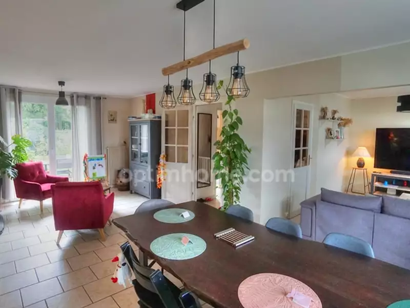 Maison, 111 m²