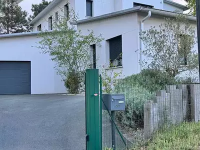 Maison, 238 m²