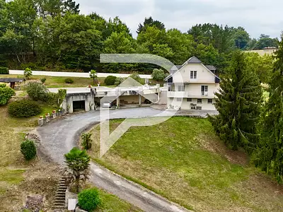 Maison, 274 m²