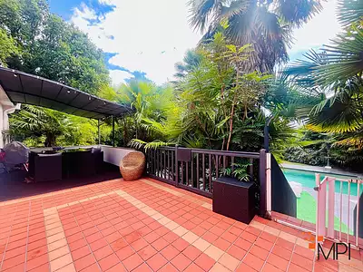 Maison, 155 m²