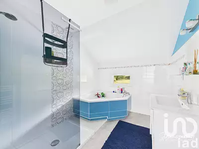 Maison, 165 m²